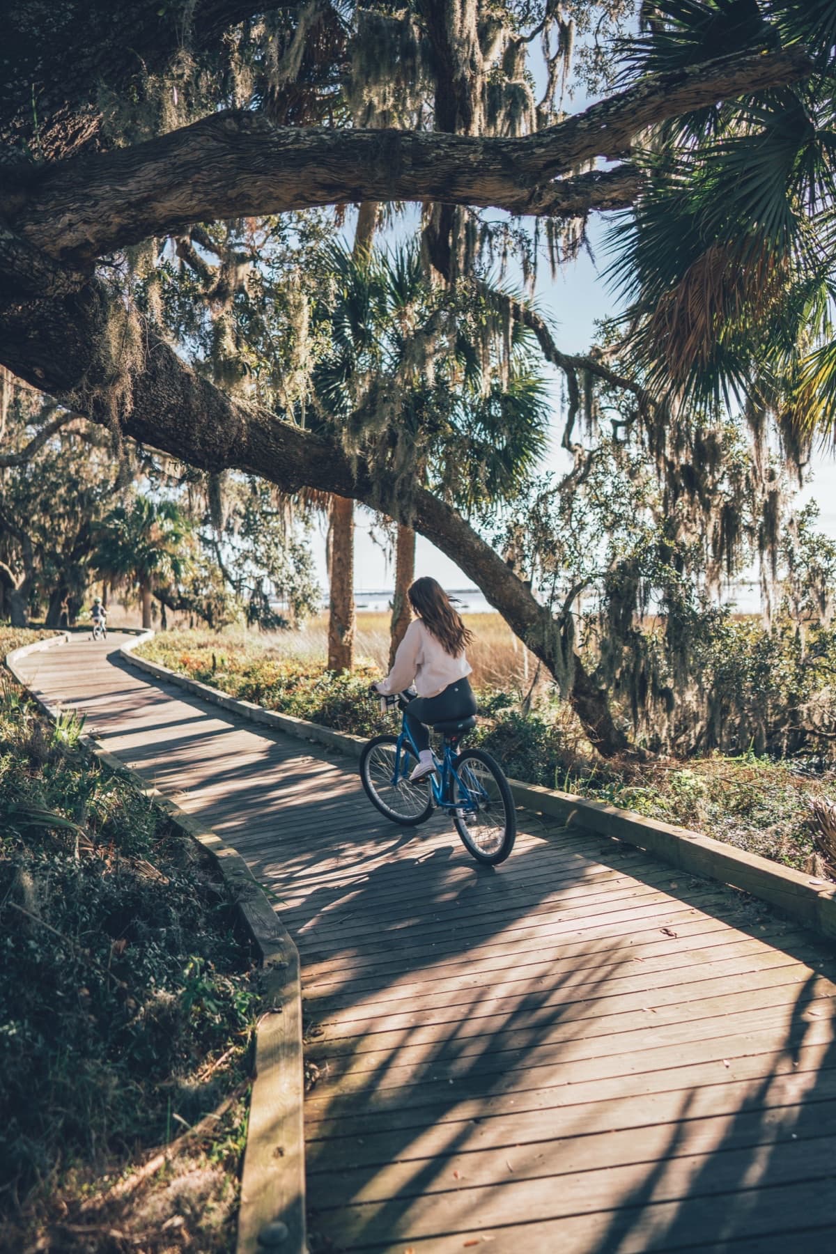 Victoria Schneider UGC still 4